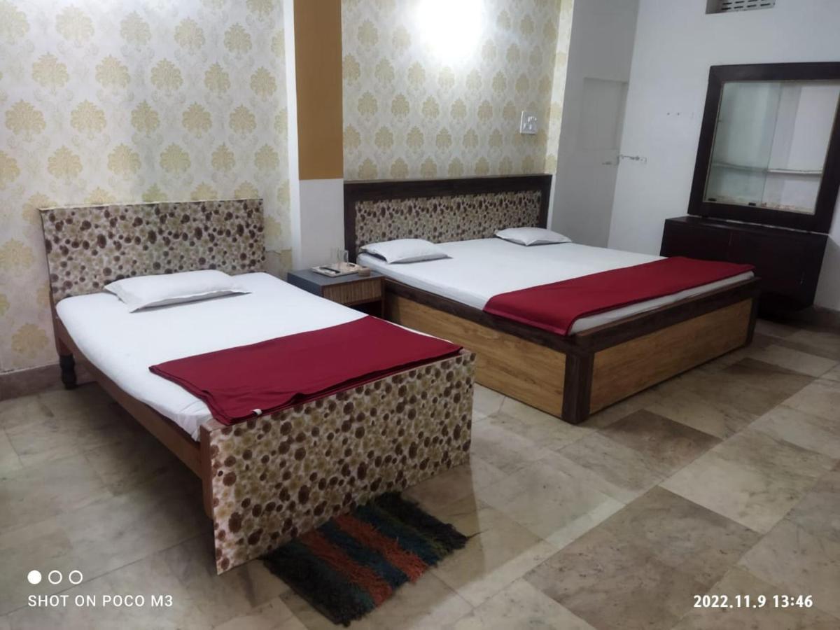 Hotel Well Inn Puri Luaran gambar