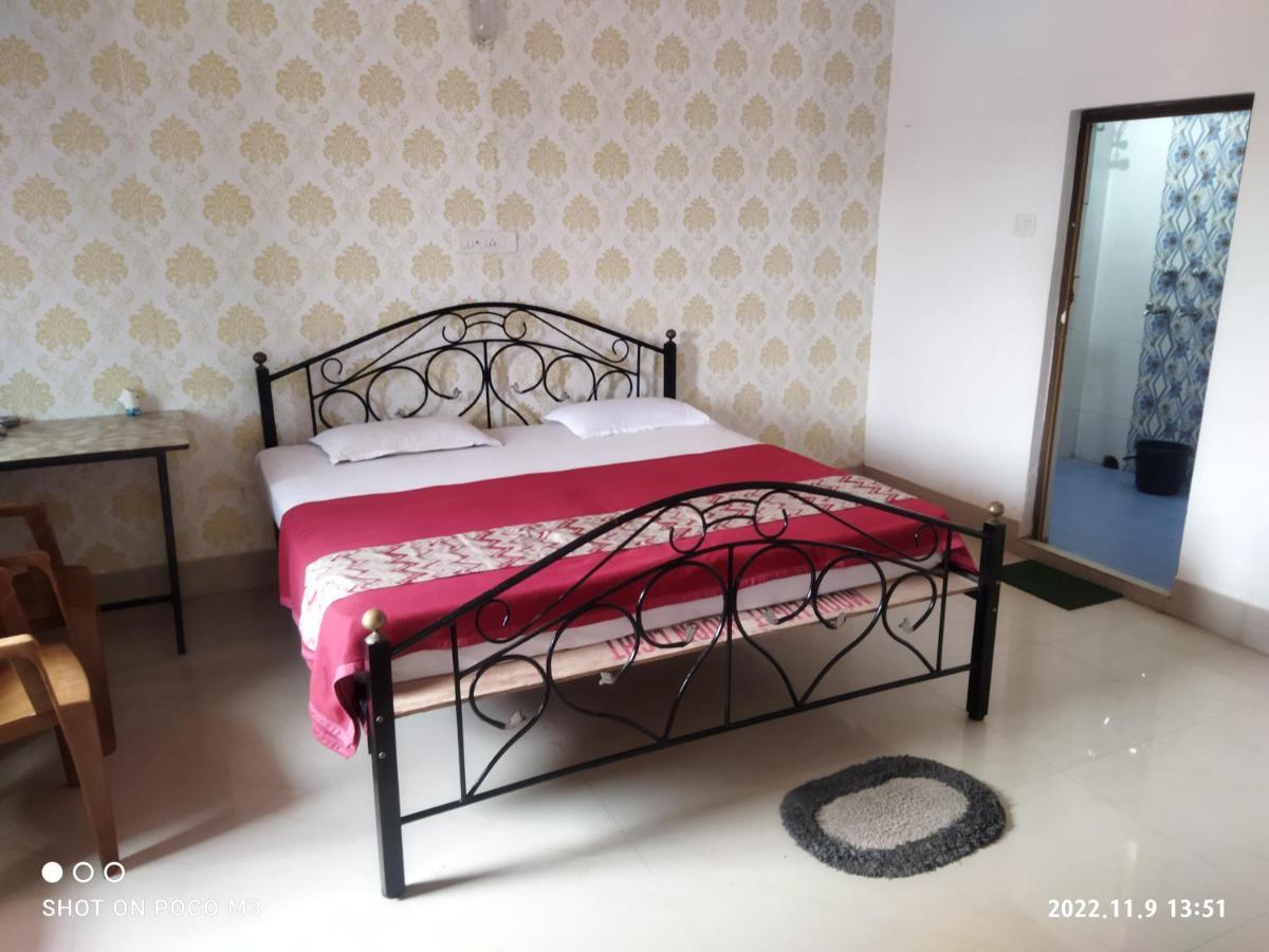 Hotel Well Inn Puri Luaran gambar